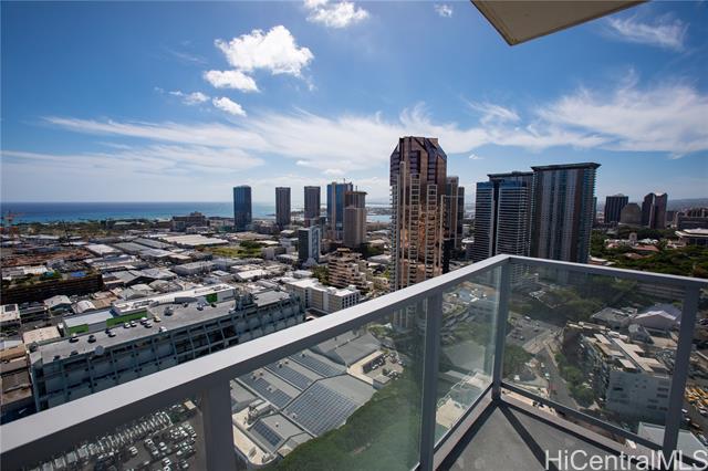 Building Photo - 888 Kapiolani Blvd