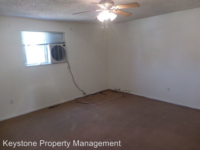 Building Photo - 2 br, 1 bath House - 808 E. Abriendo Ave.