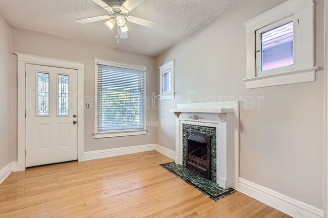 Building Photo - 4351 Umatilla St