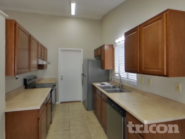 Building Photo - 8519 N 55th Ave