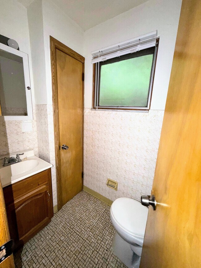 Foto del edificio - 1416 Ravine St