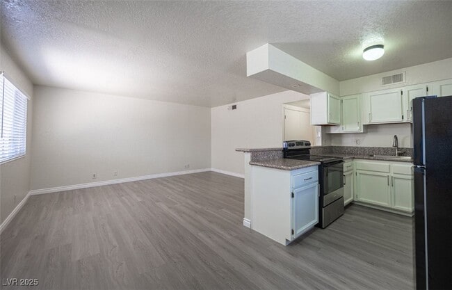 Building Photo - 5336 Mancos Ct