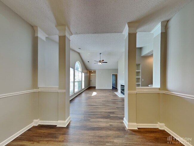 Foto del edificio - 11800 Mourning Dove Ln