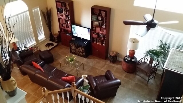 Foto del edificio - FOUR BEDROOM - 3 BATH
