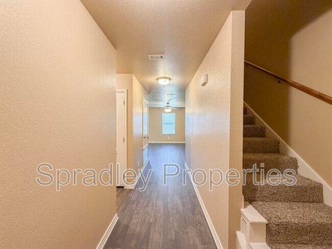 Foto del edificio - 4810B Deep Drive