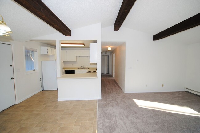 Building Photo - Keeling Rd 795
