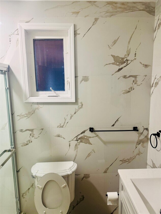 Foto principal - 1718 Melville St