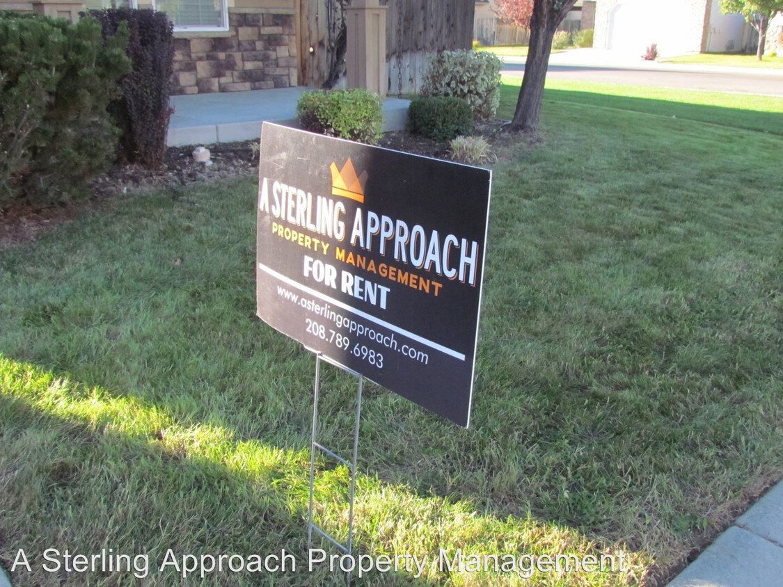 Foto del edificio - 4691 S Silverhills Ave