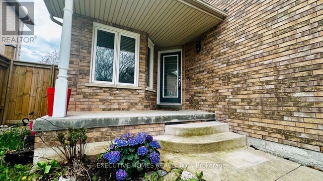 Building Photo - 49 Westfield Trail