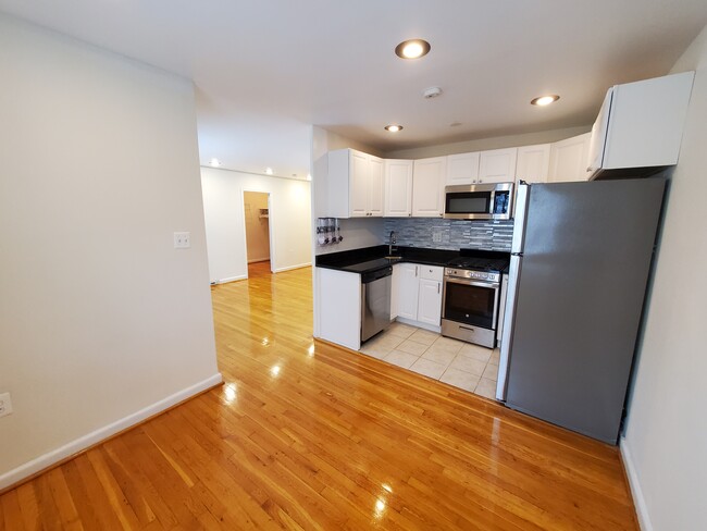 Building Photo - 1200 S Arlington Ridge Rd