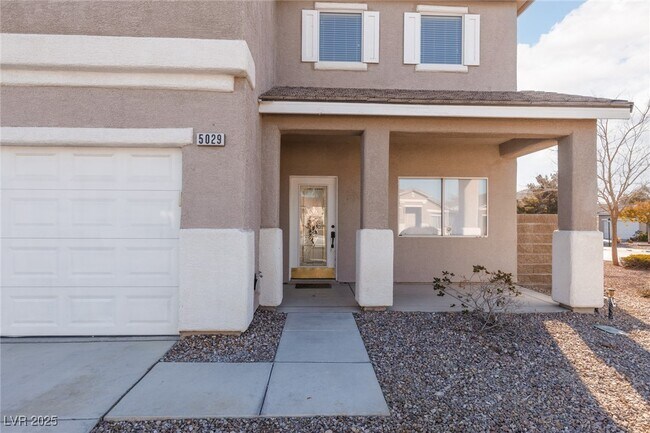 Foto del edificio - 5029 Cascade Pools Ave