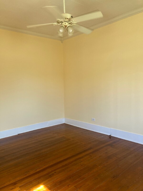 Foto del edificio - 106 N Railroad St
