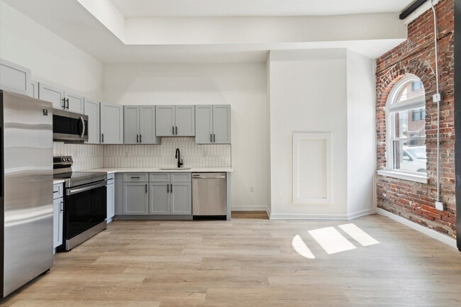 Foto del edificio - 1535 N Sydenham St