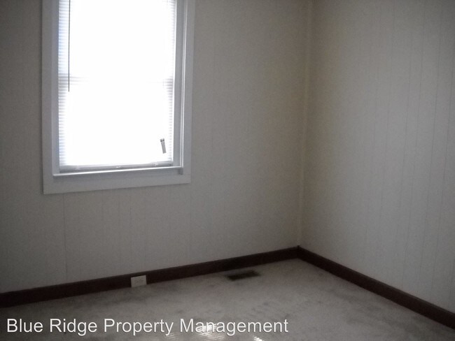 Building Photo - 2 br, 1 bath House - 1425 Carolina Avenue