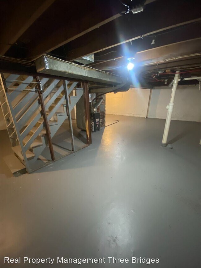 Foto del edificio - 2 br, 1 bath House - 6858 Stratford Avenue