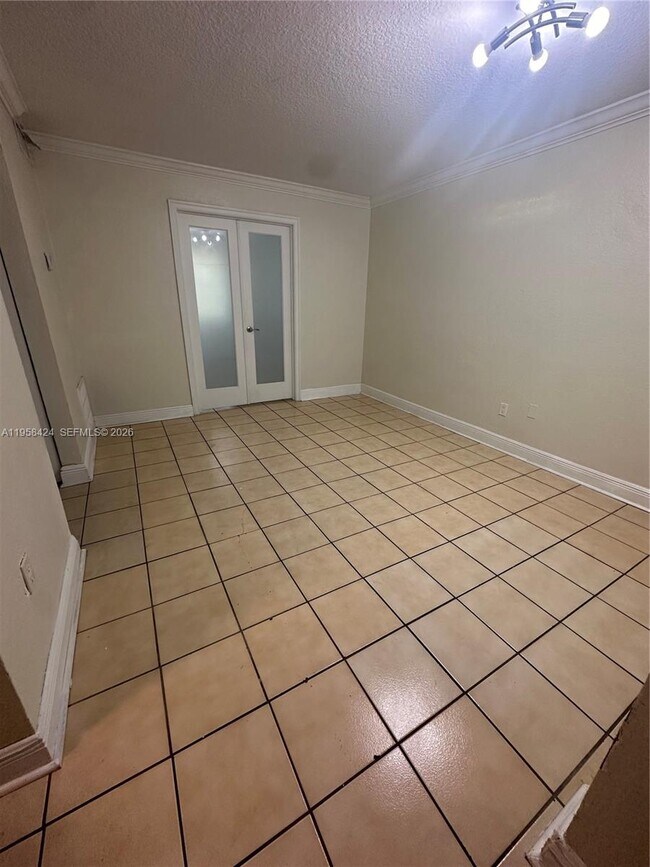 Building Photo - 17255 SW 95th Ave