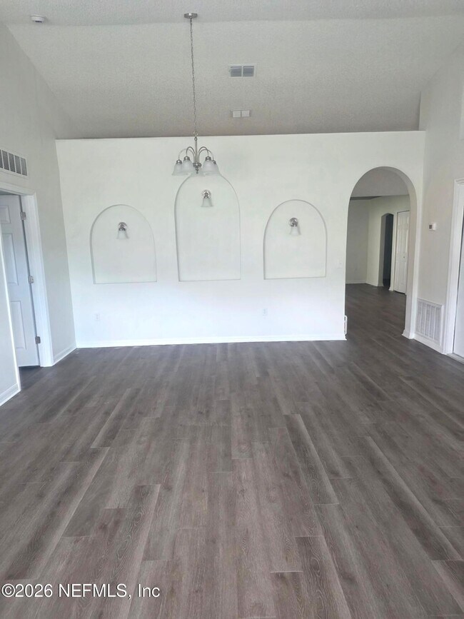 Building Photo - 4131 Woodley Creek Rd