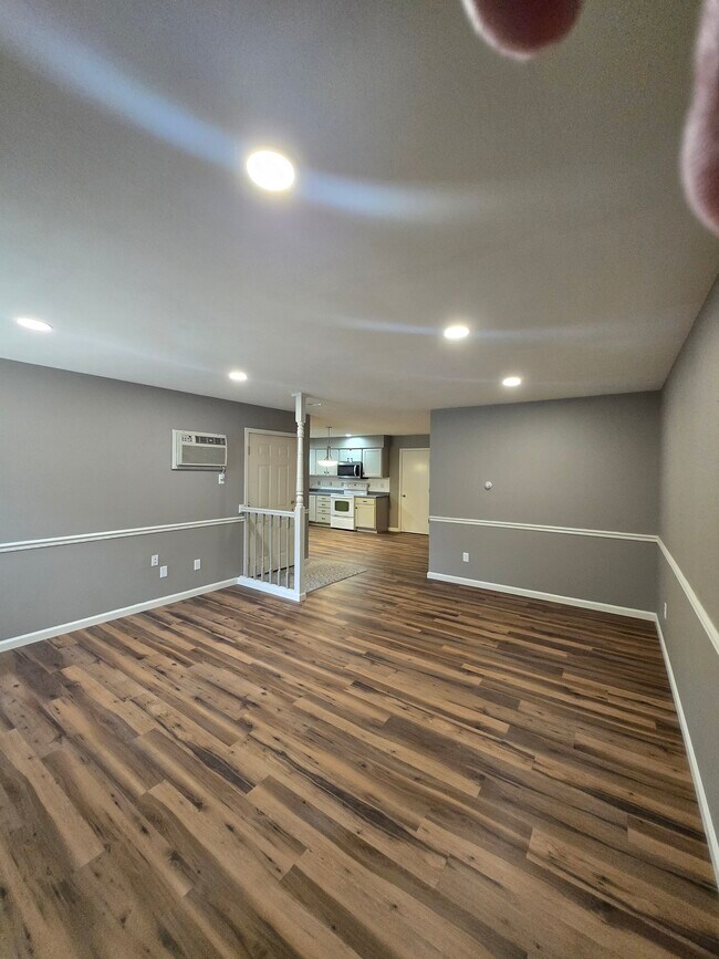 living room - 490 Ellefson St