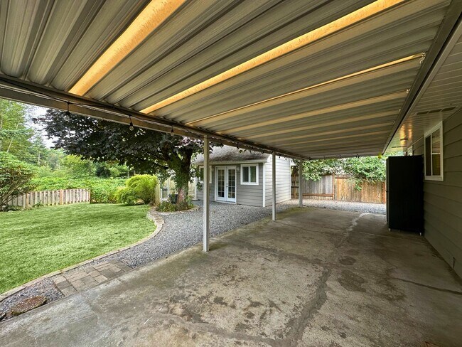 Foto del edificio - Beautiful Ranch-Style Home in Desirable Sn...