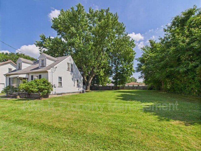 Foto del edificio - 975 Glenwood St NE