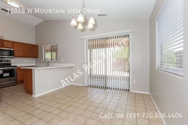 Foto del edificio - Magnificent 3 Bed/2 Bath Single Level home...