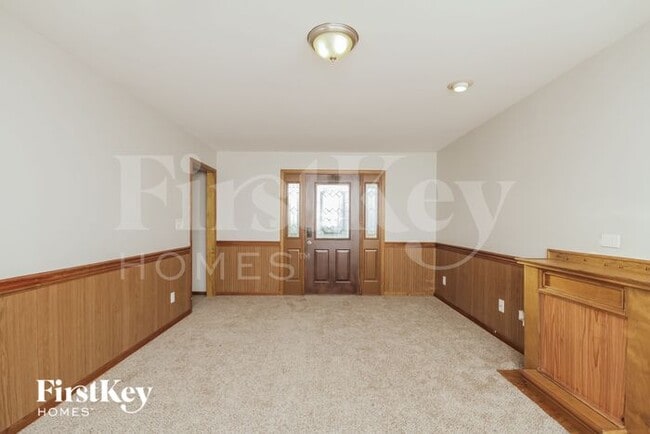 Foto del edificio - 1370 Robinwood Dr