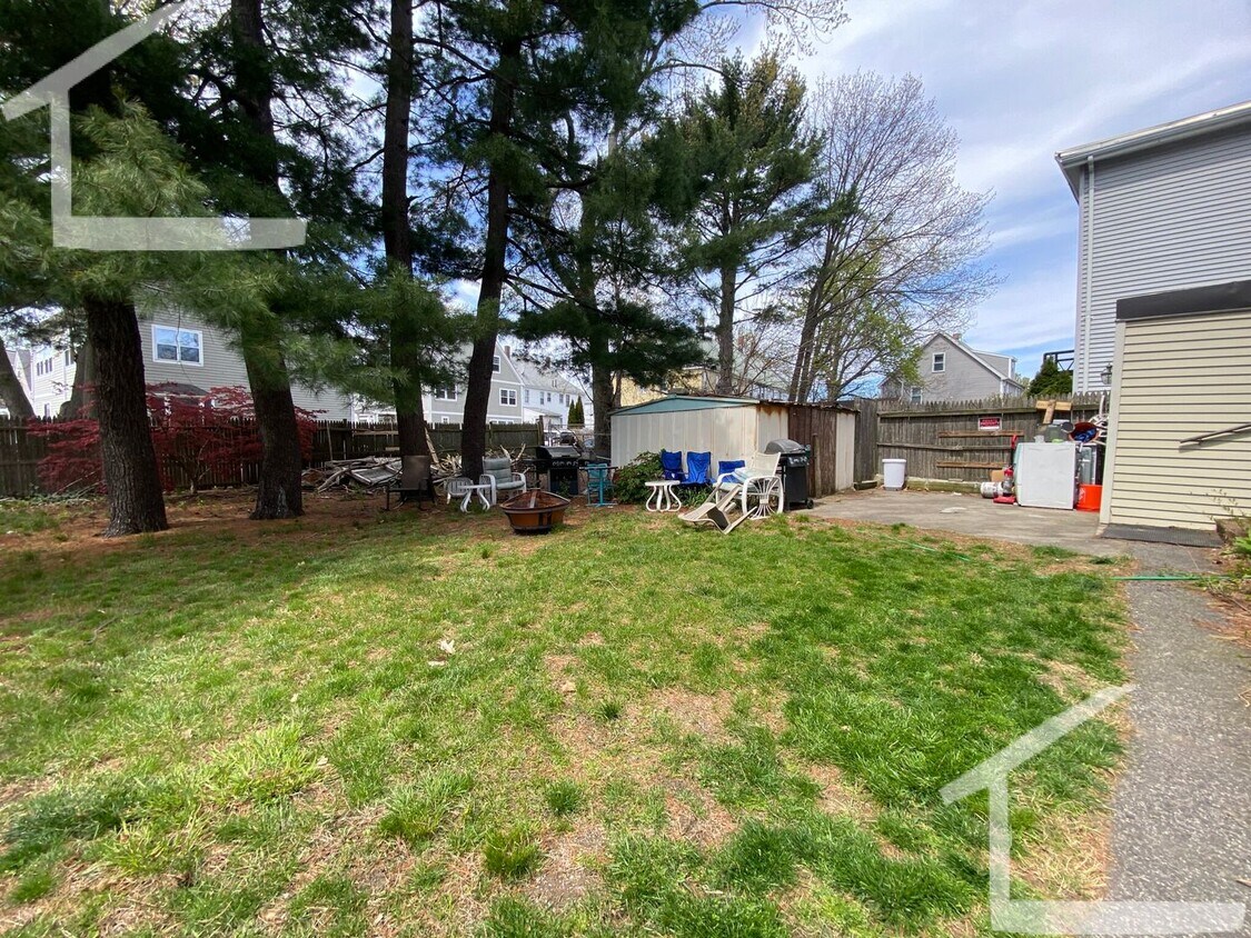 Primary Photo - 4 Bedroom