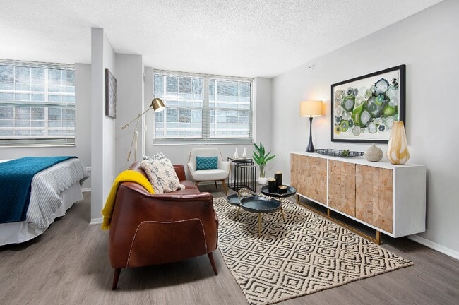 Foto del edificio - 641 W Lake St