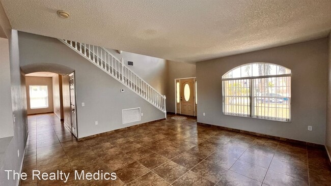 Building Photo - 4 br, 2.5 bath House - 4561 Ficus Tree Rd