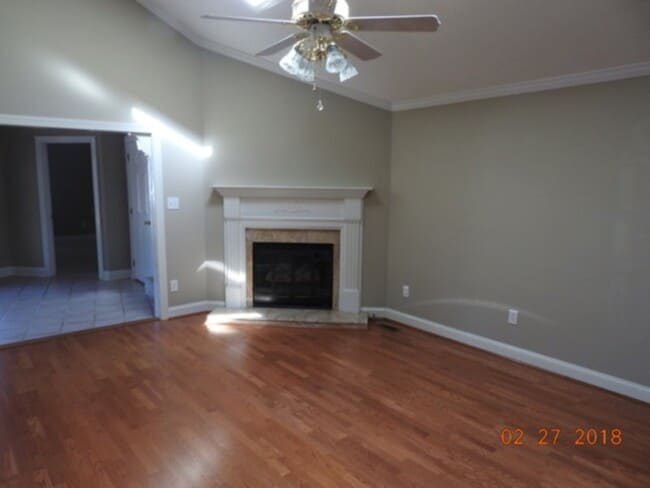 Building Photo - 1505 Westlawn Ave