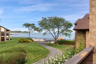Building Photo - 55 Waters Edge