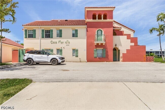 Foto del edificio - 4546 SE 6th Pl