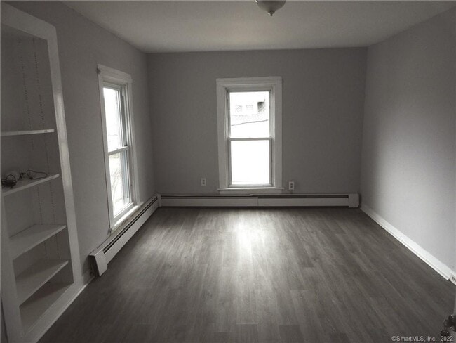 Foto del edificio - 177 E Pearl St