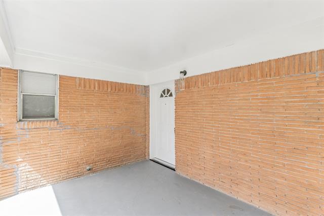 Building Photo - 1044 E Five Mile Pkwy