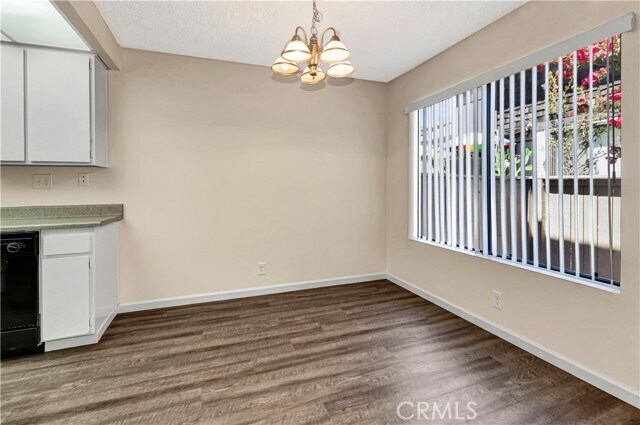 Building Photo - 23012 Village Dr