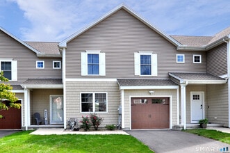 Building Photo - 103 Old Village Cir