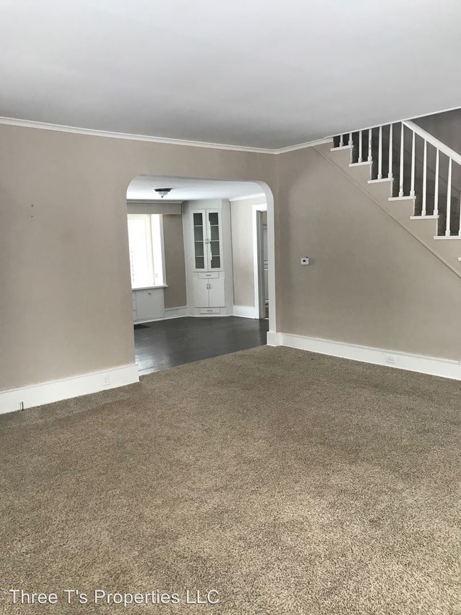 Foto del edificio - 5 br, 2 bath House - 119 E. Oliver Street