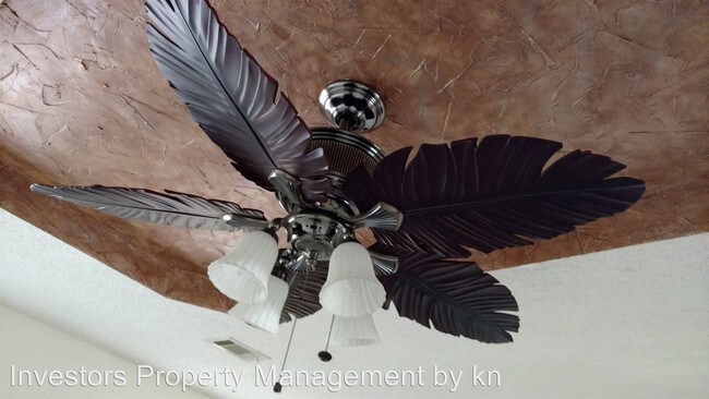 Building Photo - 3 br, 2 bath House - 827 S.38th St