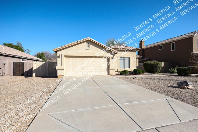 Building Photo - MOVE IN READY 4 BR IN WINDMILL RANCH