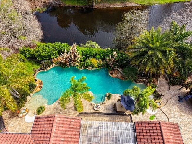 Foto del edificio - 719 Eastlawn Dr