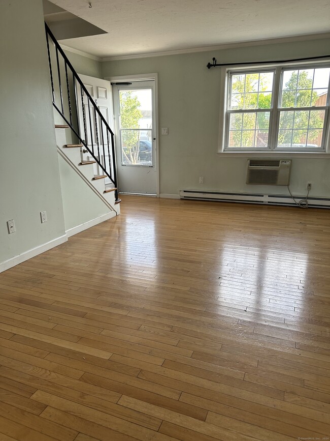 Building Photo - 485 Fairfield Ave