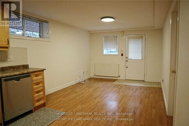 Photo du bâtiment - 969 Avenue Rd