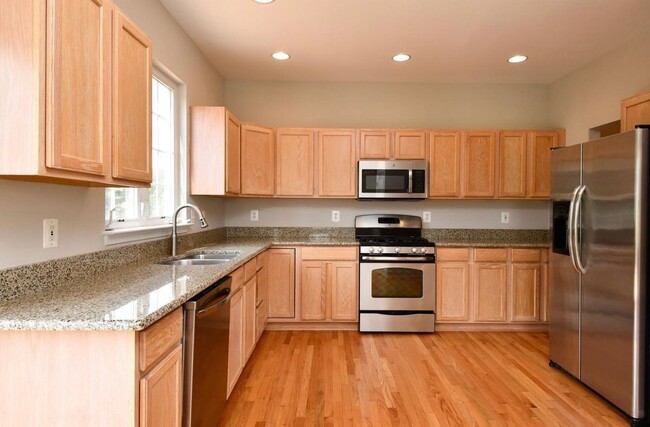 Foto del edificio - 6311 Hot Spring Ln