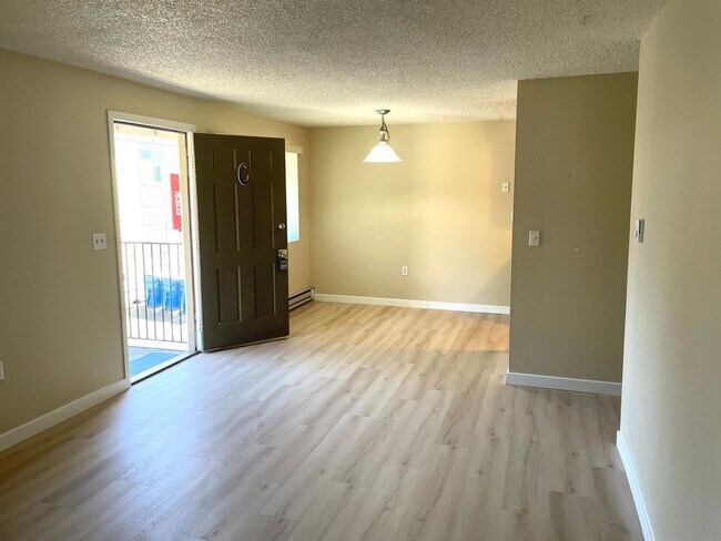 Foto del edificio - 711 E 19th St