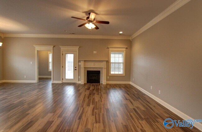 Building Photo - 25957 Caldera Dr