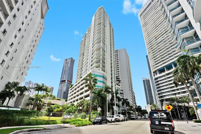 Foto del edificio - 218 SE 14th St