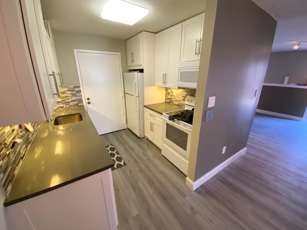 Foto principal - 52 Village Brook Ln