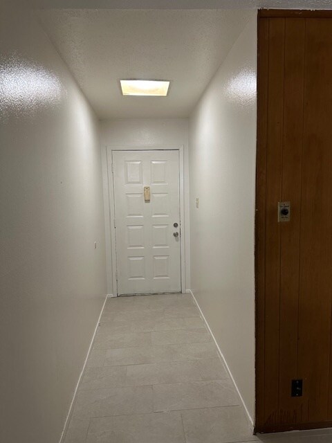 Foto del edificio - 3719 Tiffany Dr