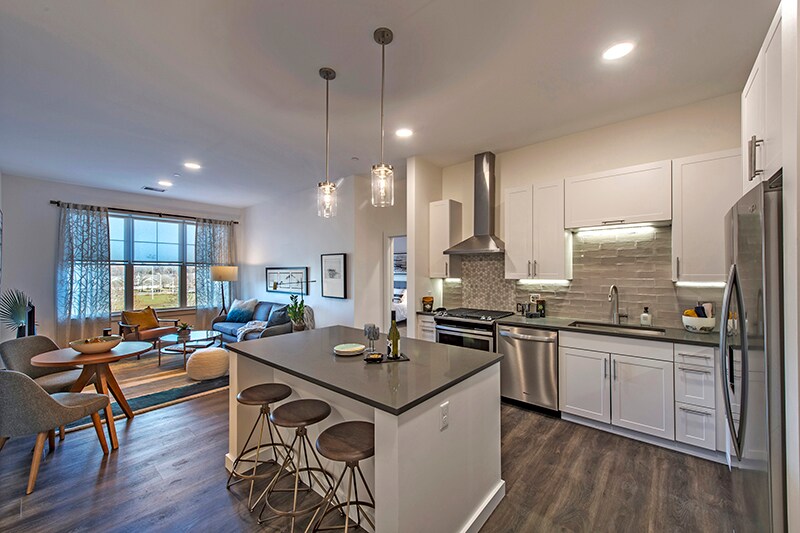 Apartment In Hingham