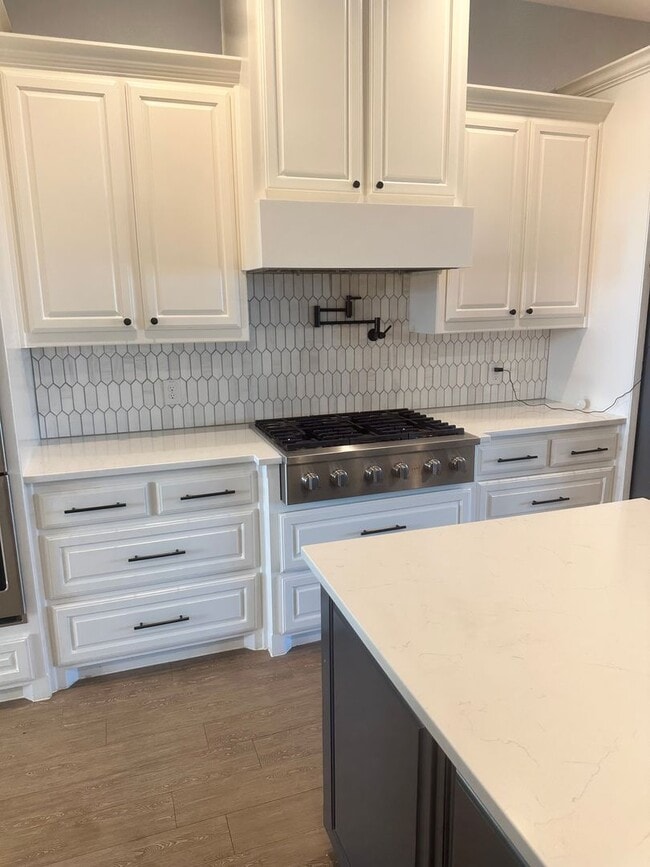 Building Photo - 1515 Malone Dr